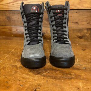 NWOT Youth Size 4 High Top Winter Boots